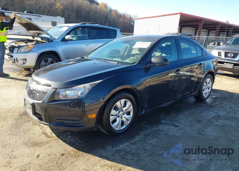 2014 Chevrolet Cruze Ls Manual from USA, damaged, VIN 1G1PB5SH9E7472889